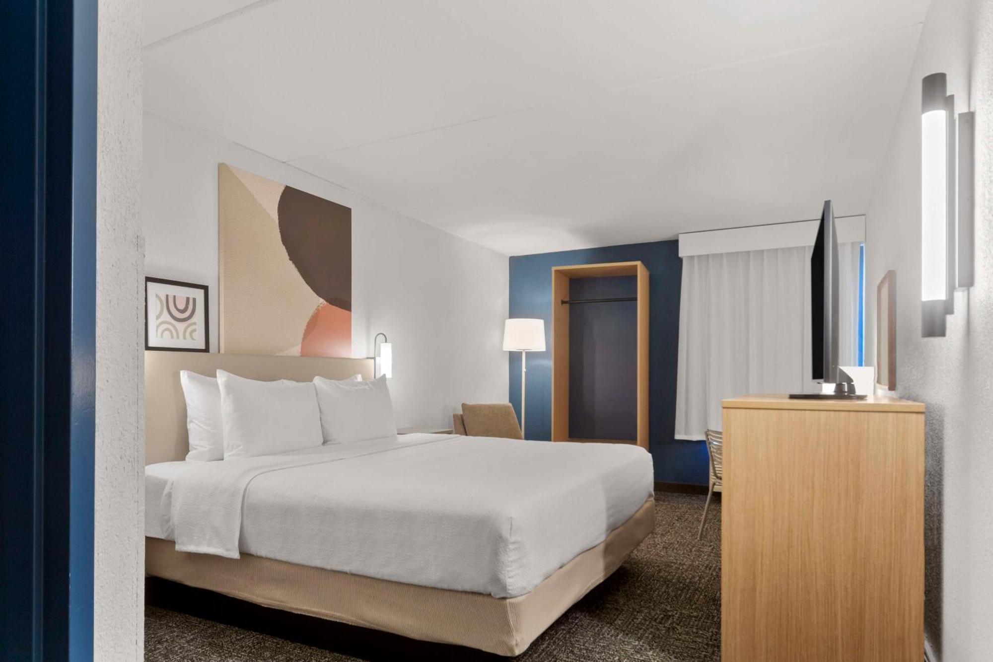 Spark By Hilton Гранд Прери Екстериор снимка